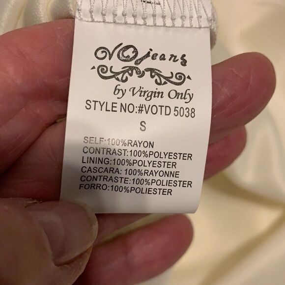 Virgin Only designed in Los Angeles cold shoulder dress w/V-neck front/back NWT - Picture 7 of 10